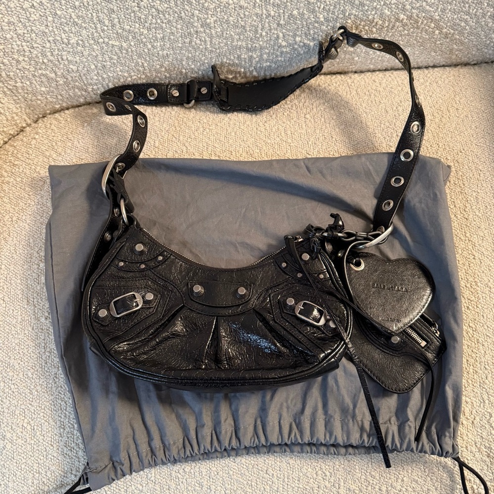 Balenciaga LE CAGOLE XS SHOULDER BAG BLACK [OS]